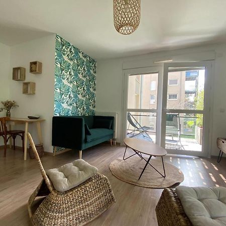 Spacious And Bright Nest In Hérouville-Saint-Clair Exteriör bild