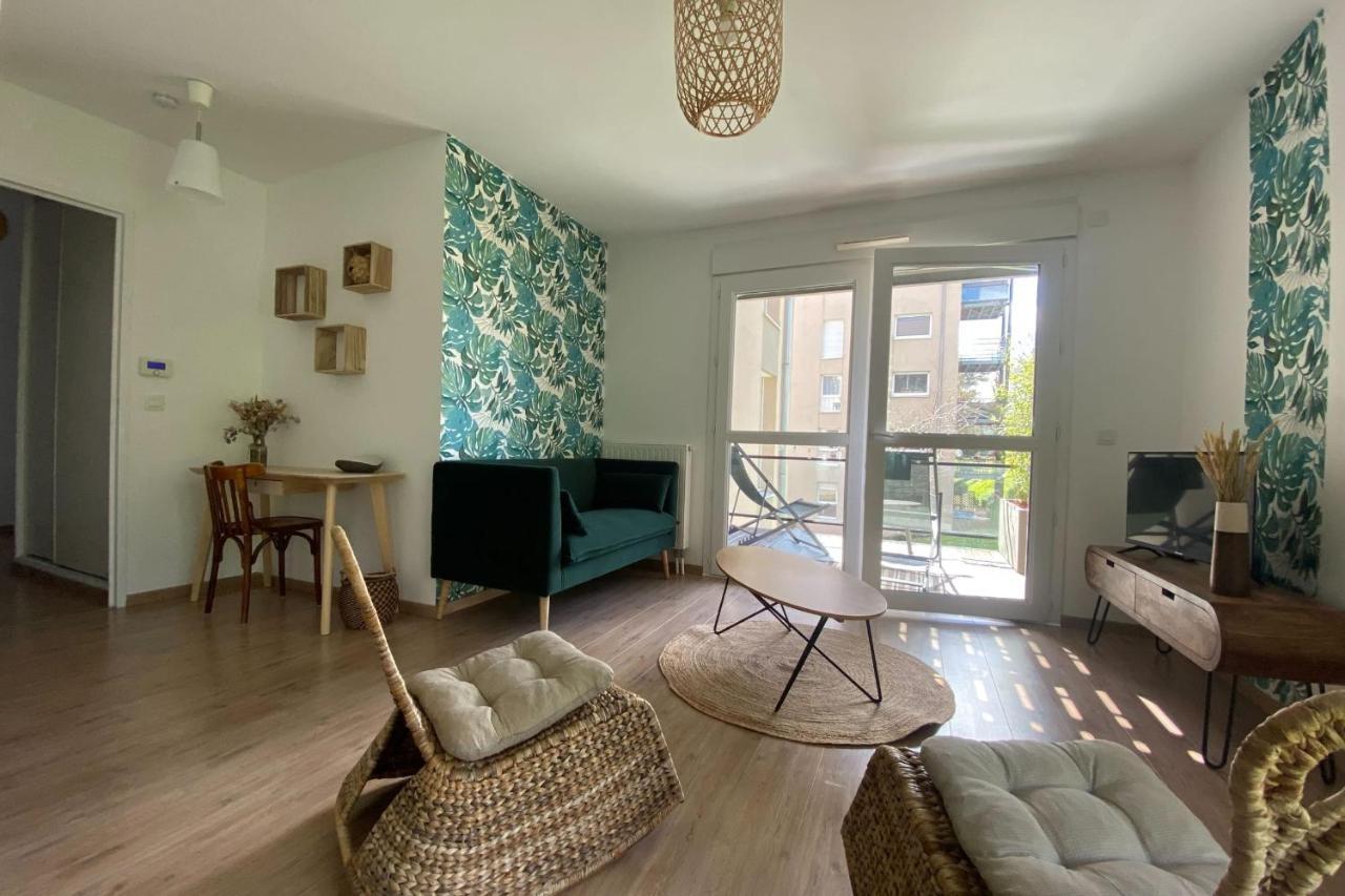 Spacious And Bright Nest In Hérouville-Saint-Clair Exteriör bild